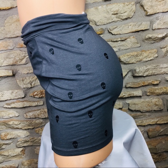 PINK Victoria's Secret Dresses & Skirts - Victoria's Secret PINK Fitted Mini Skirt Skull